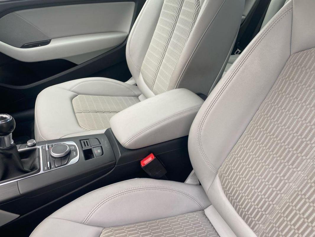 Audi A3 - Photo 12