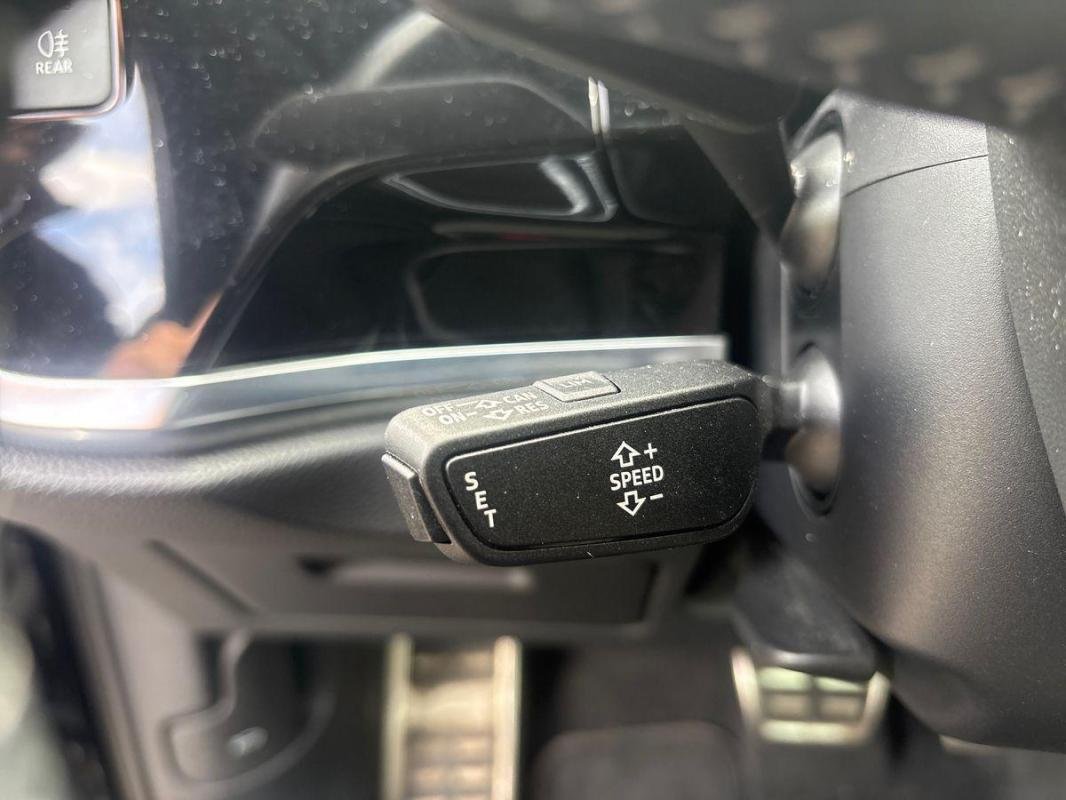 Audi Q3 - Photo 21