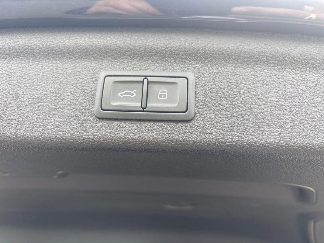 Audi Q3 - Photo 33