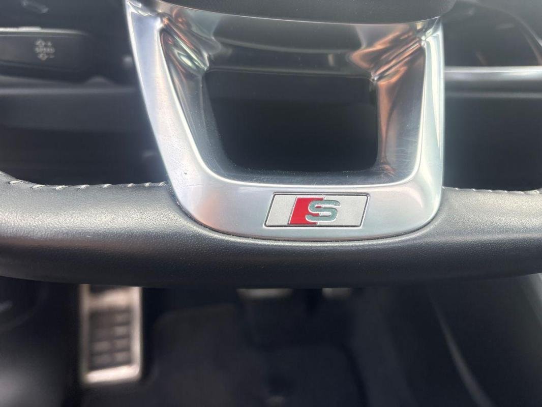 Audi Q3 - Photo 38