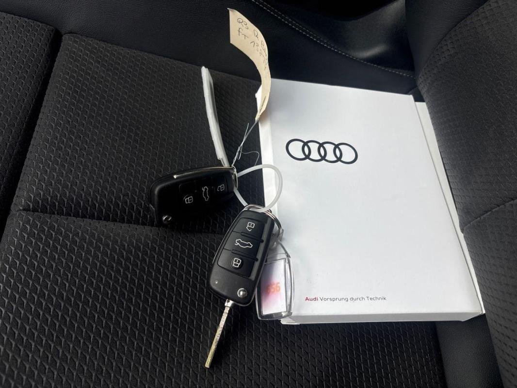 Audi Q3 - Photo 39