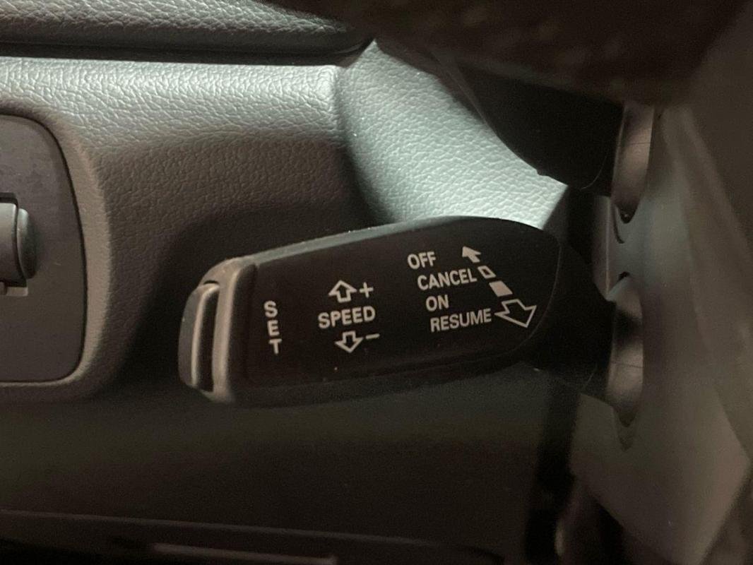 Audi Q3 - Photo 21