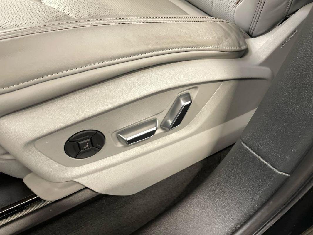 Audi Q7 - Photo 14