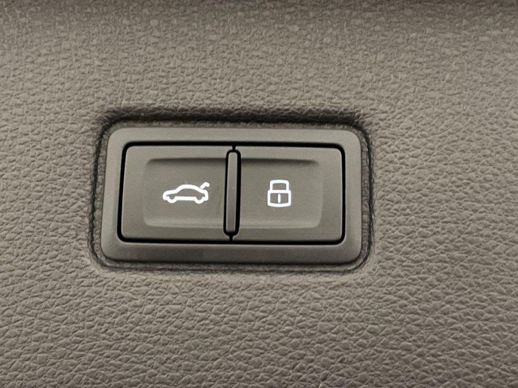 Audi Q7 - Photo 33