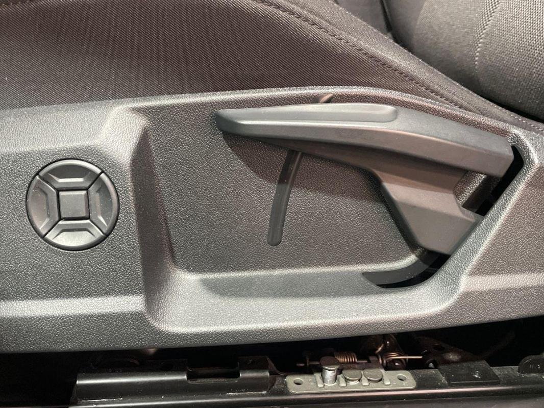 Audi Q3 - Photo 14