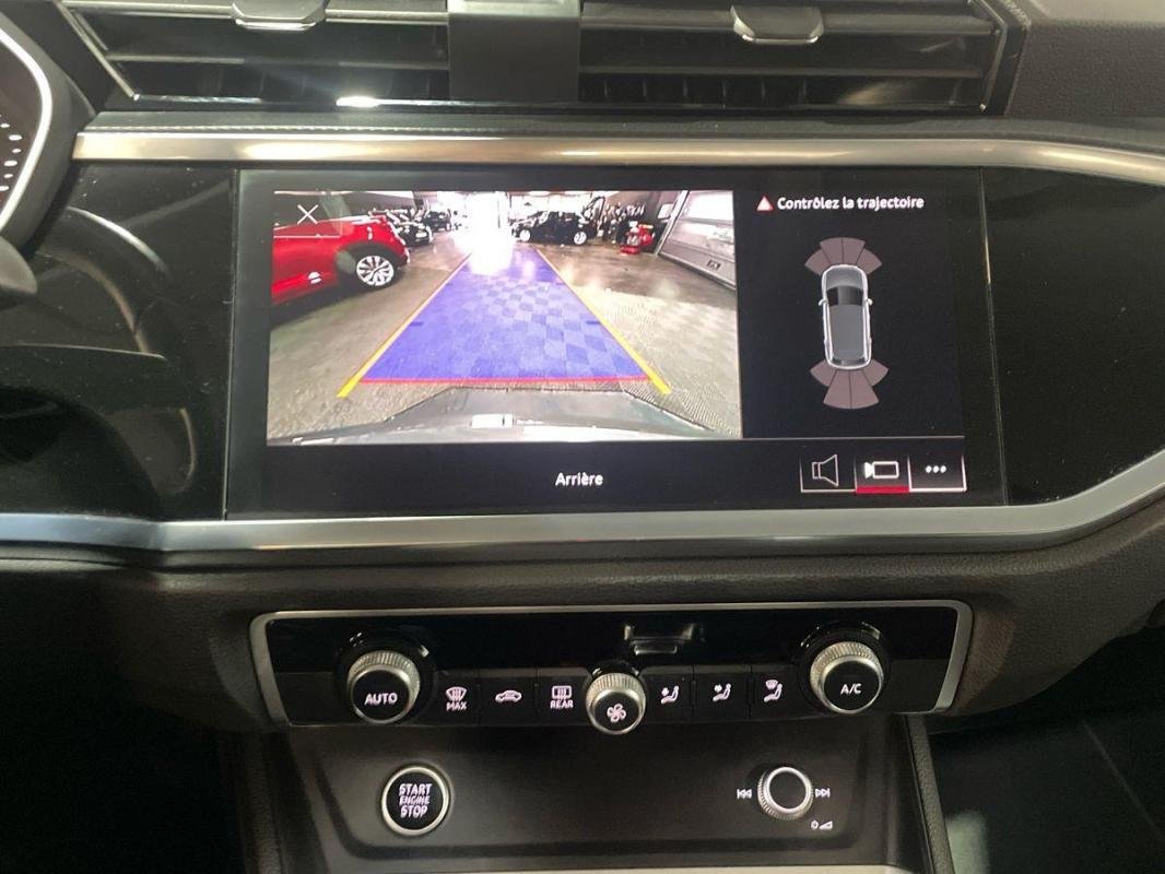 Audi Q3 - Photo 18