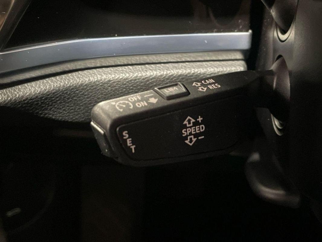 Audi Q3 - Photo 21