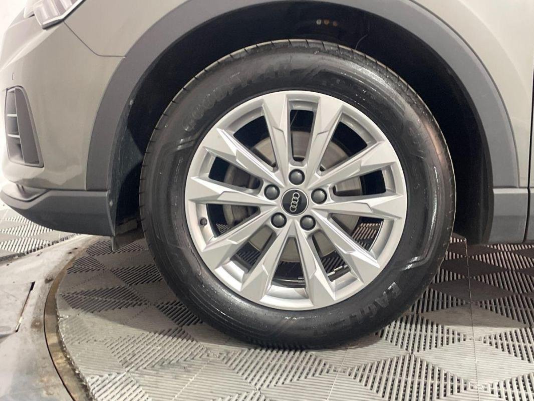 Audi Q3 - Photo 29