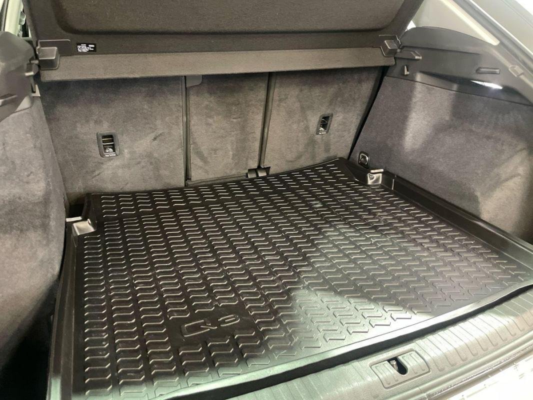 Audi Q3 - Photo 32