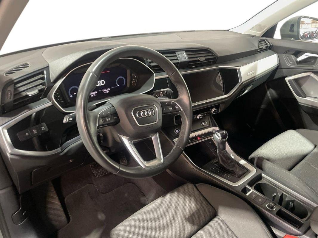 Audi Q3 - Photo 9