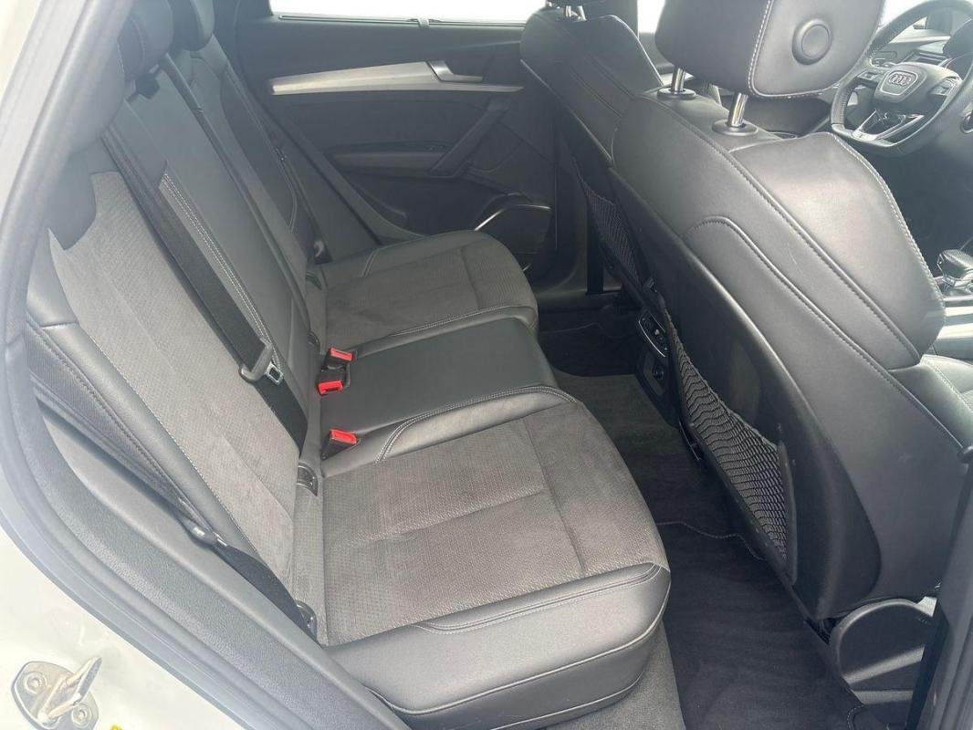 Audi SQ5 - Photo 23
