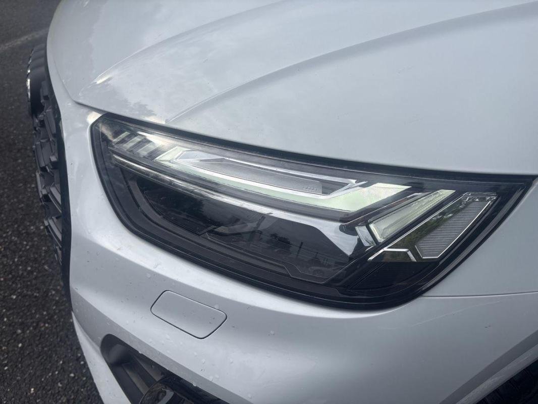 Audi SQ5 - Photo 26