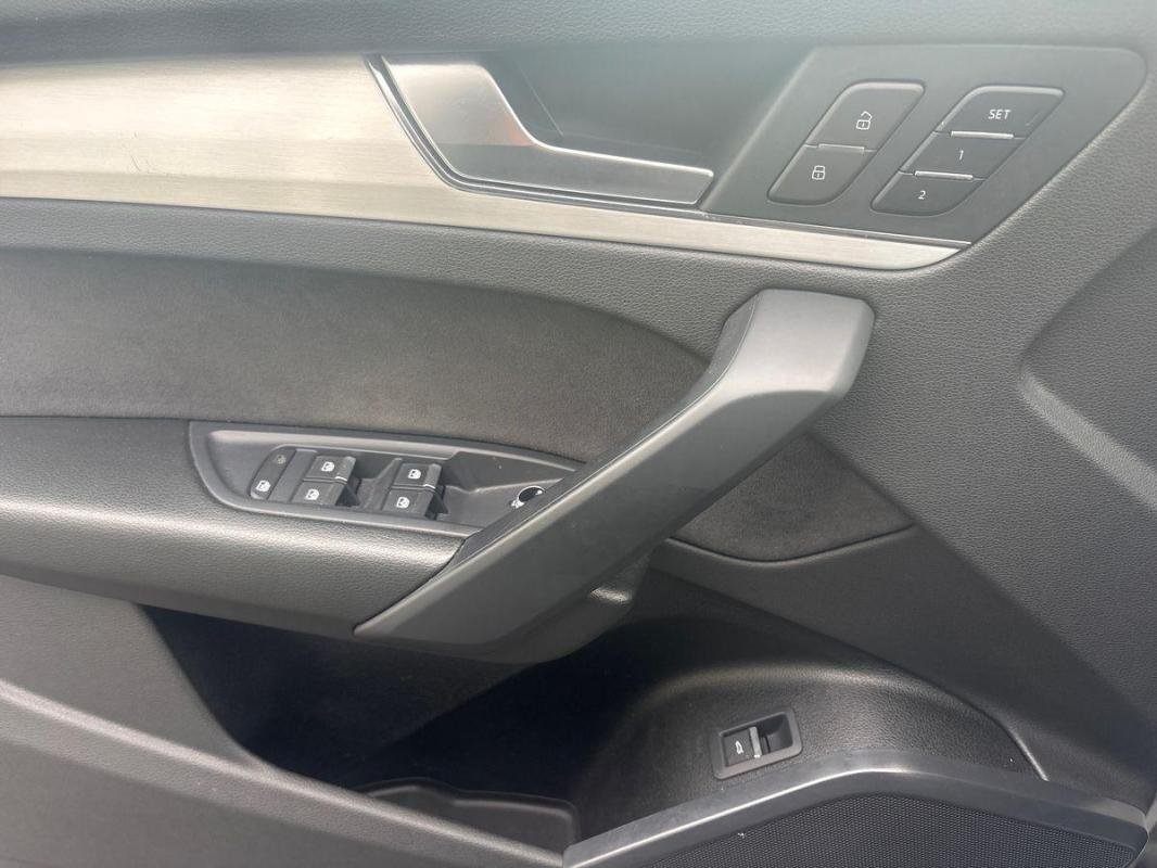 Audi SQ5 - Photo 35