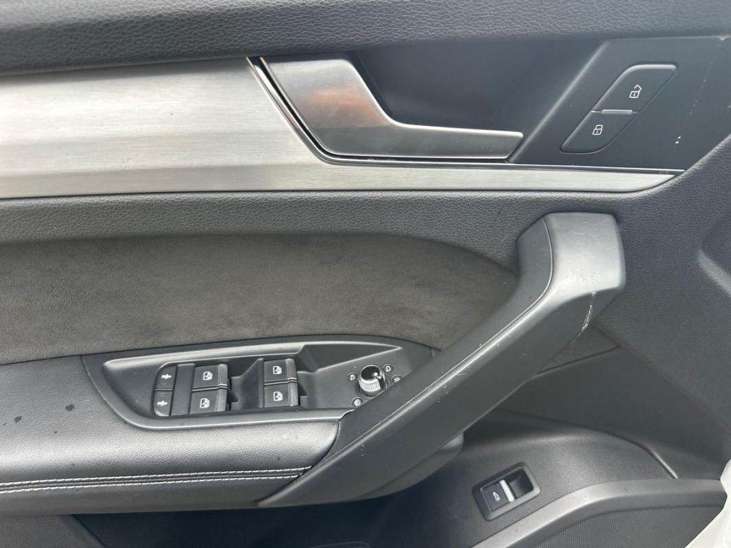 Audi Q5 - Photo 15