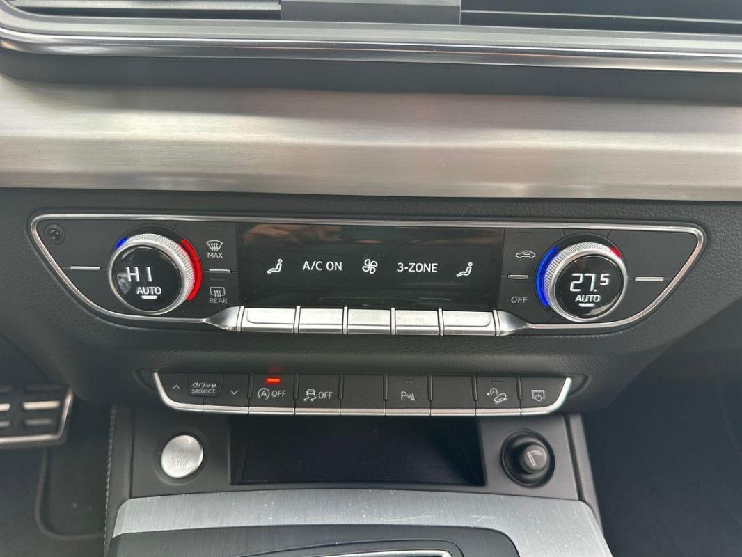 Audi Q5 - Photo 19