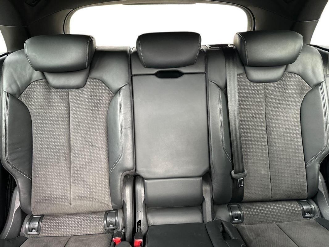 Audi Q5 - Photo 22