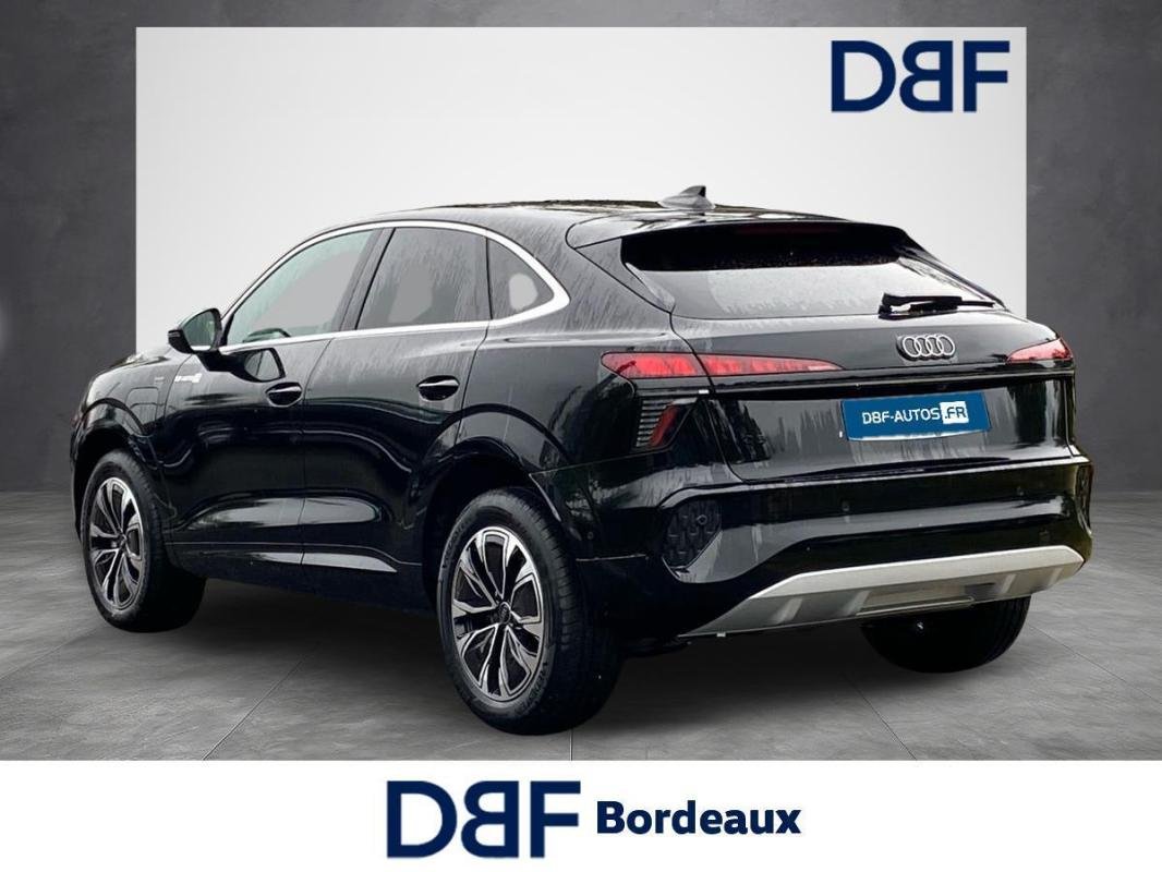 Audi Q3 - Photo 2