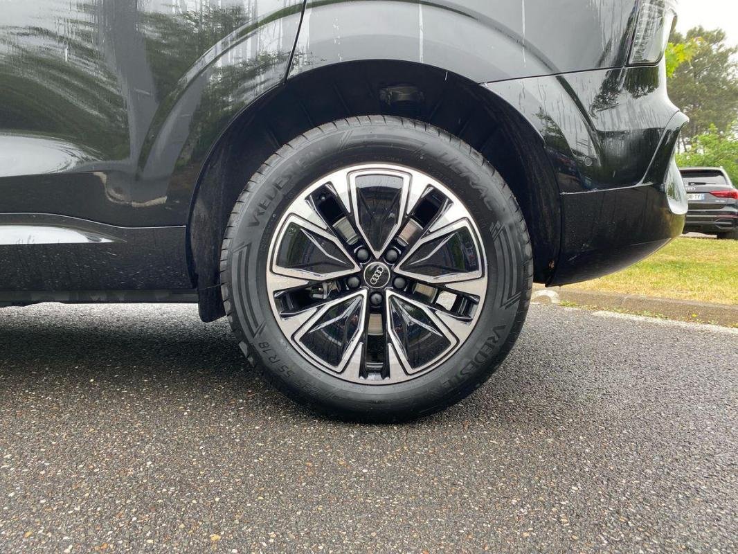Audi Q3 - Photo 23