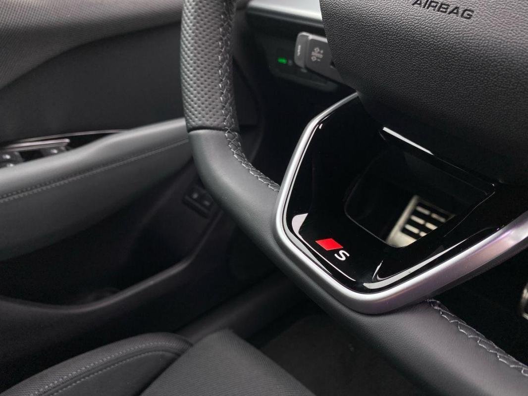 Audi Q3 - Photo 30
