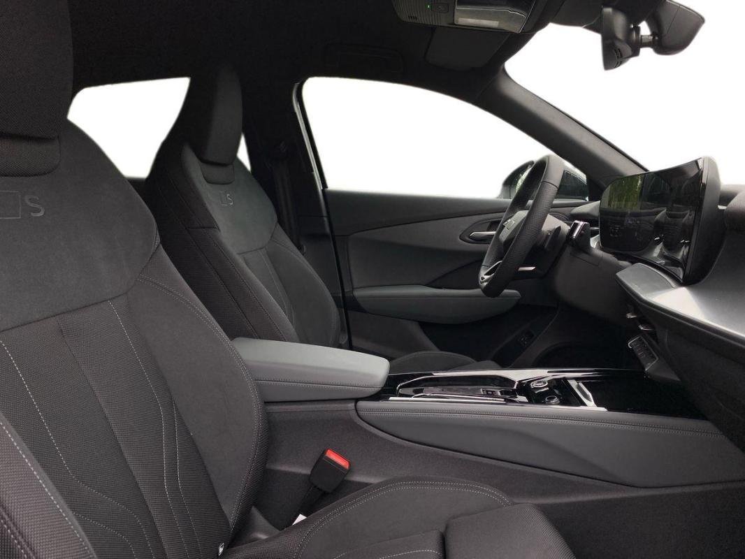 Audi Q3 - Photo 9