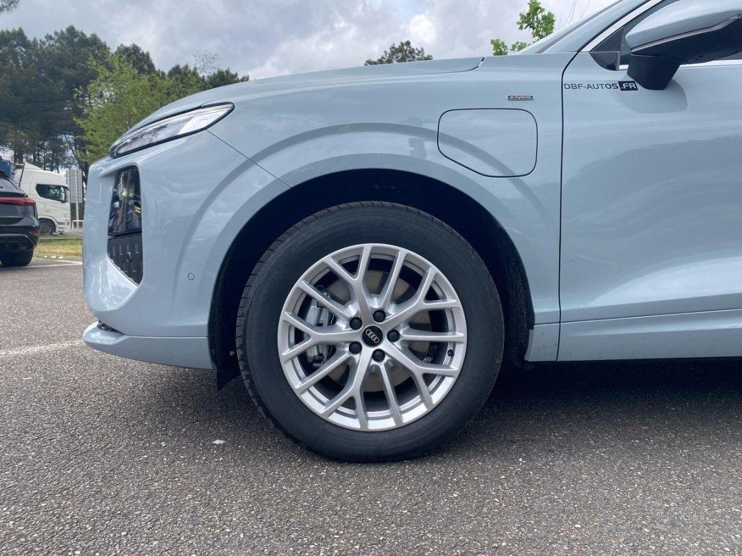 Audi Q3 - Photo 14