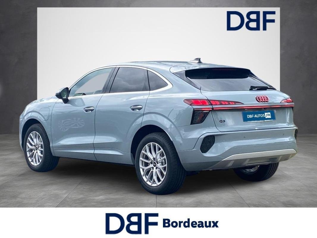 Audi Q3 - Photo 2