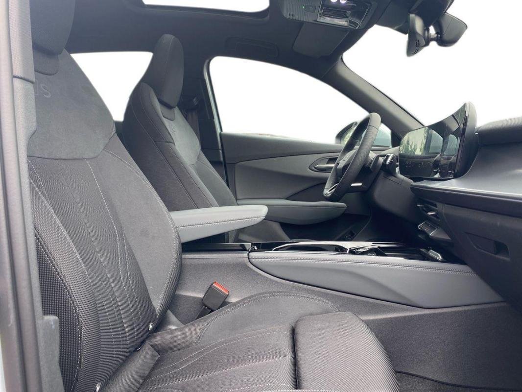 Audi Q3 - Photo 31