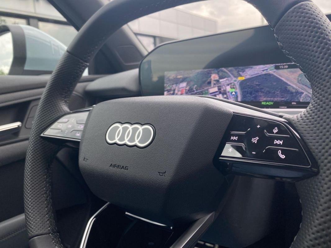 Audi Q3 - Photo 5