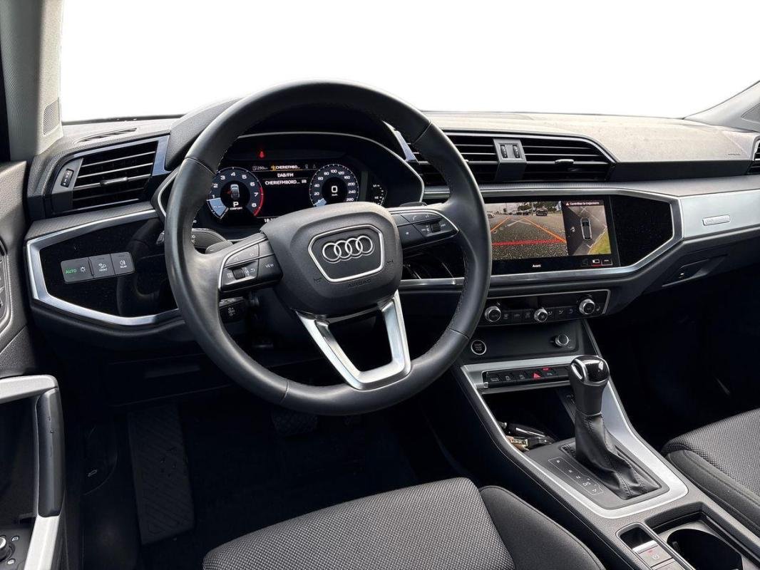 Audi Q3 Sportback - Photo 9