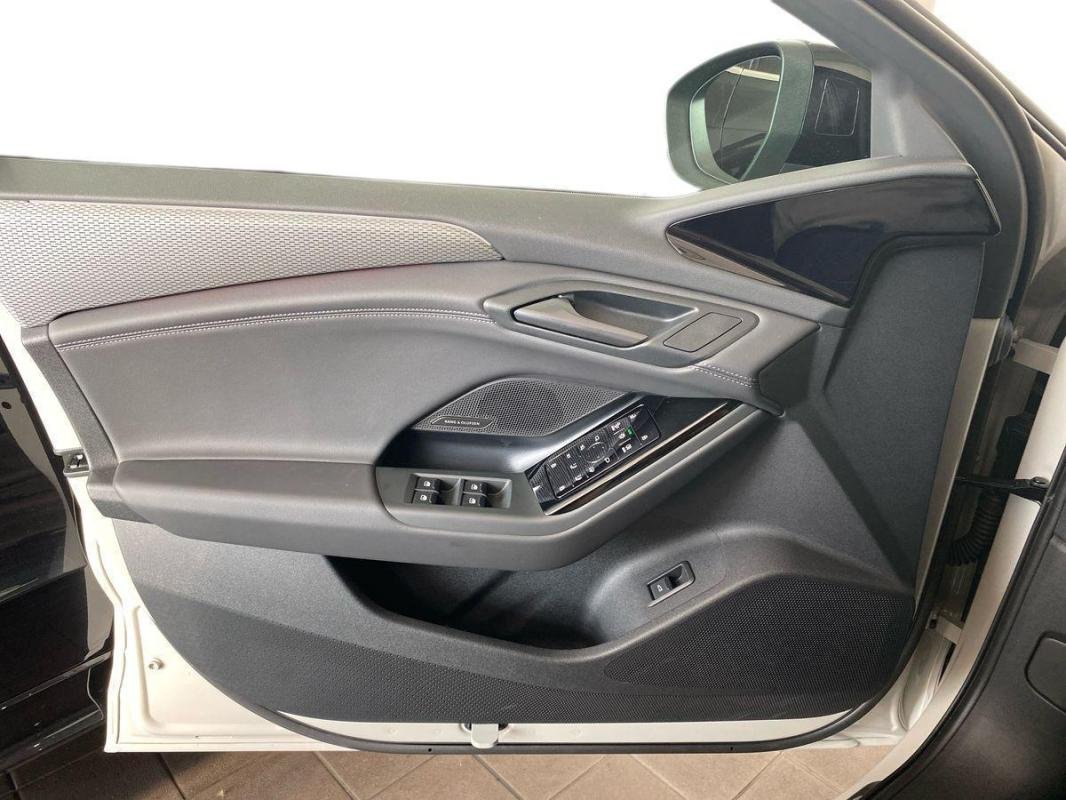 Audi A6 - Photo 18