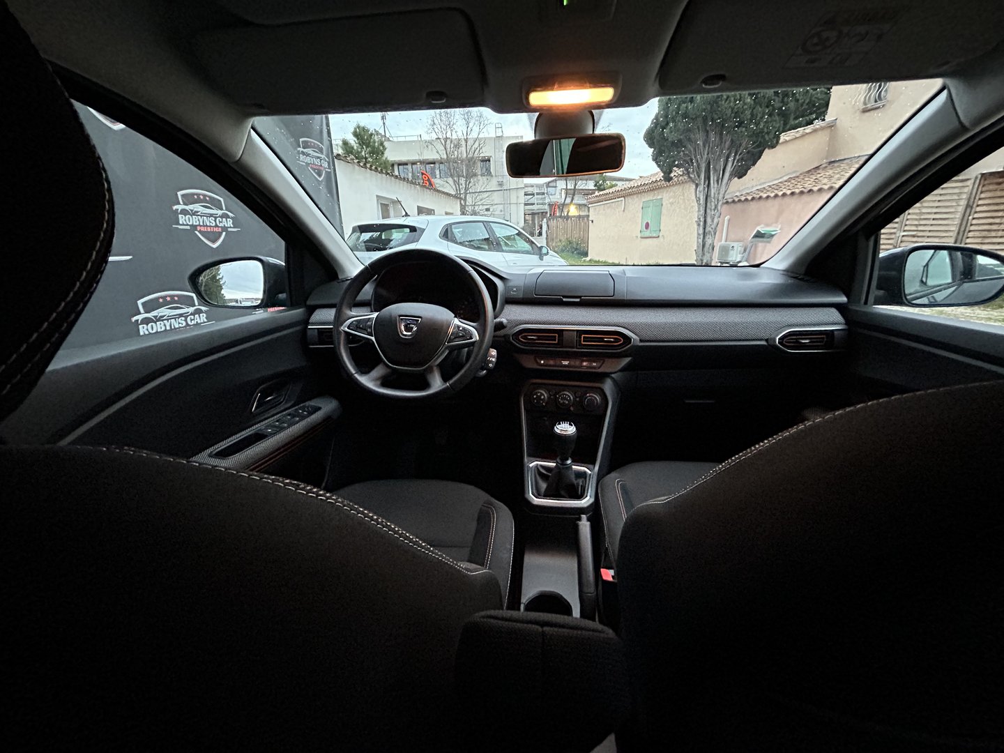 Dacia Sandero - Photo 11