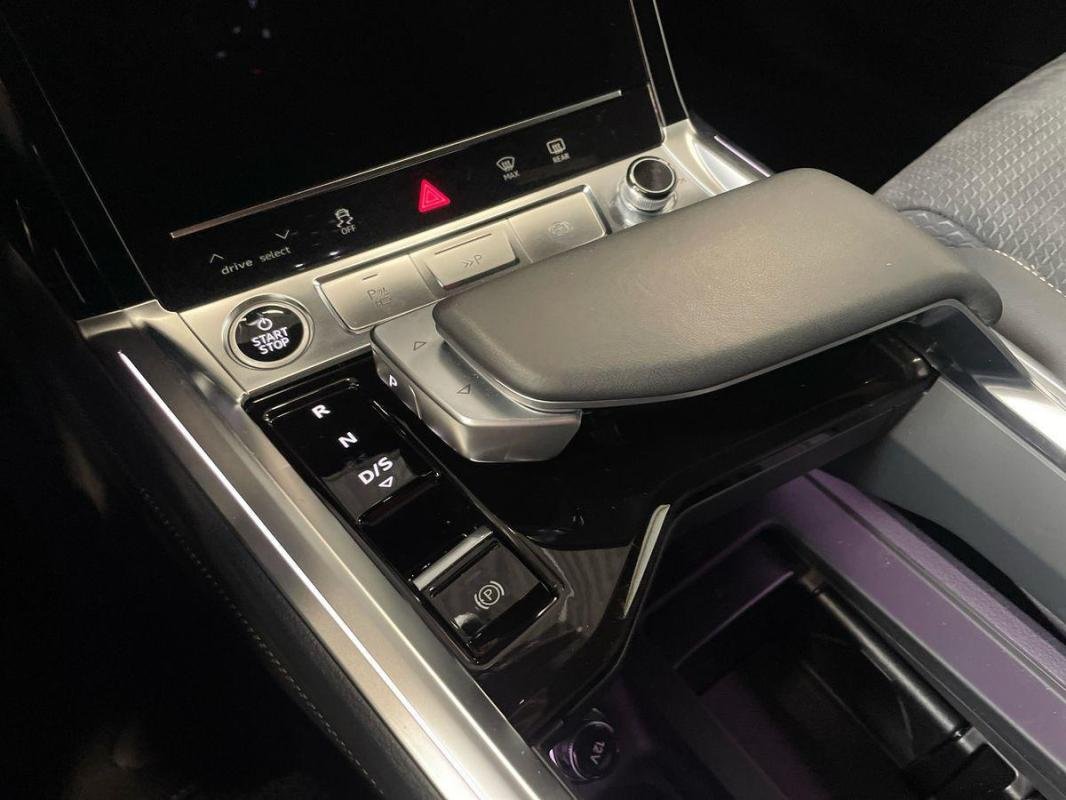 Audi e-tron - Photo 11