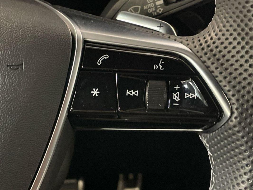 Audi e-tron - Photo 20