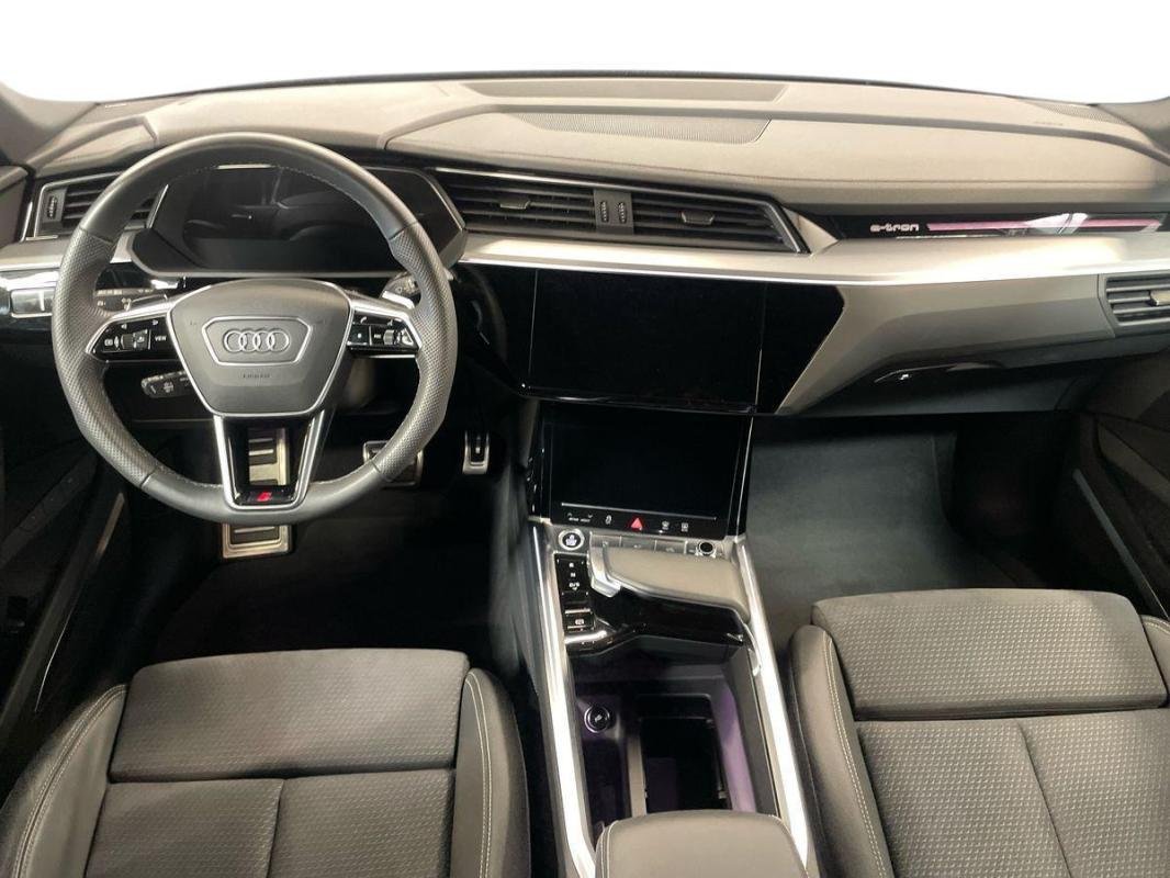 Audi e-tron - Photo 24