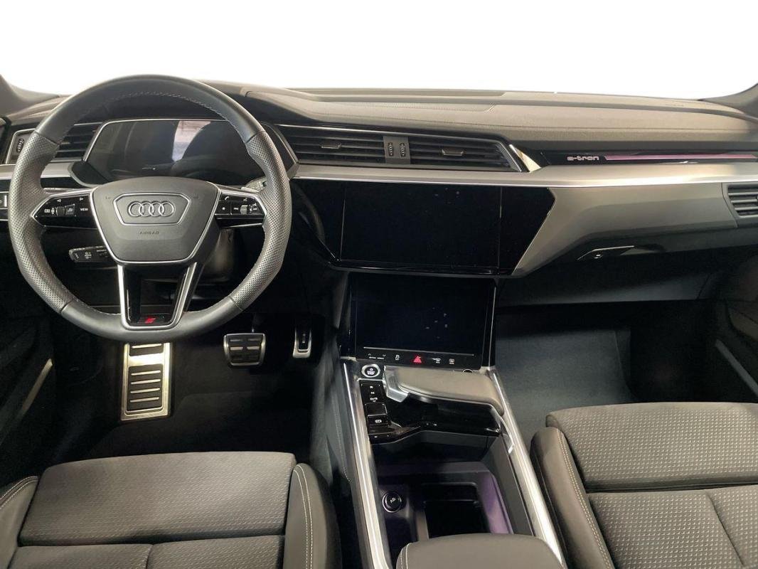 Audi e-tron - Photo 8