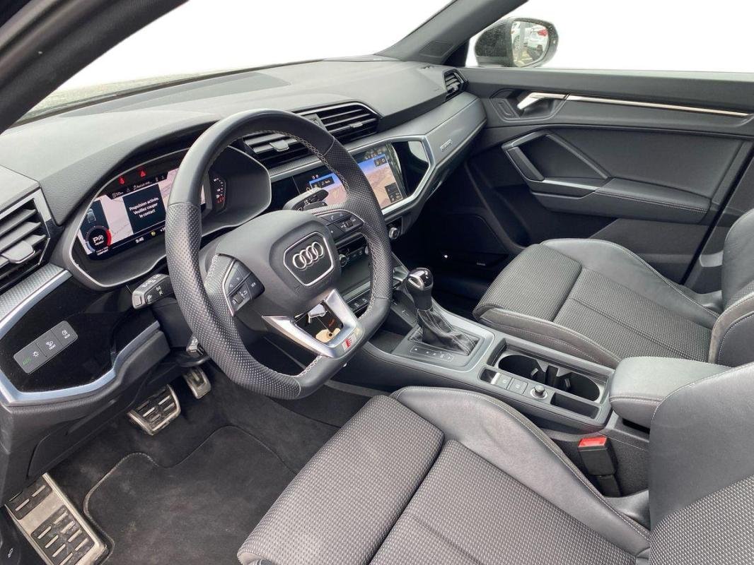 Audi Q3 Sportback - Photo 9