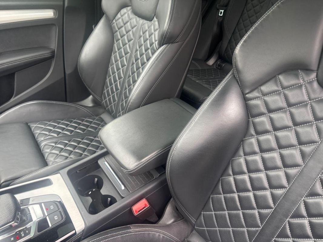 Audi Q5 Sportback - Photo 12