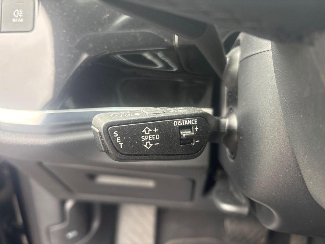 Audi Q3 - Photo 21