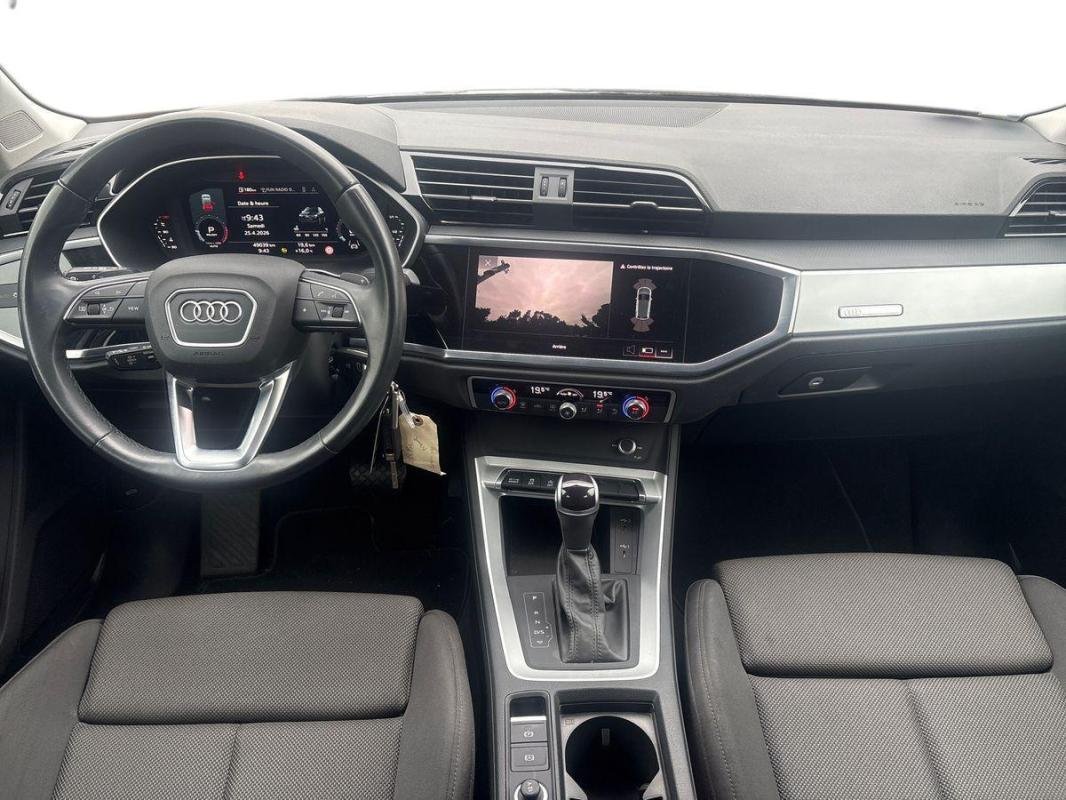 Audi Q3 - Photo 8