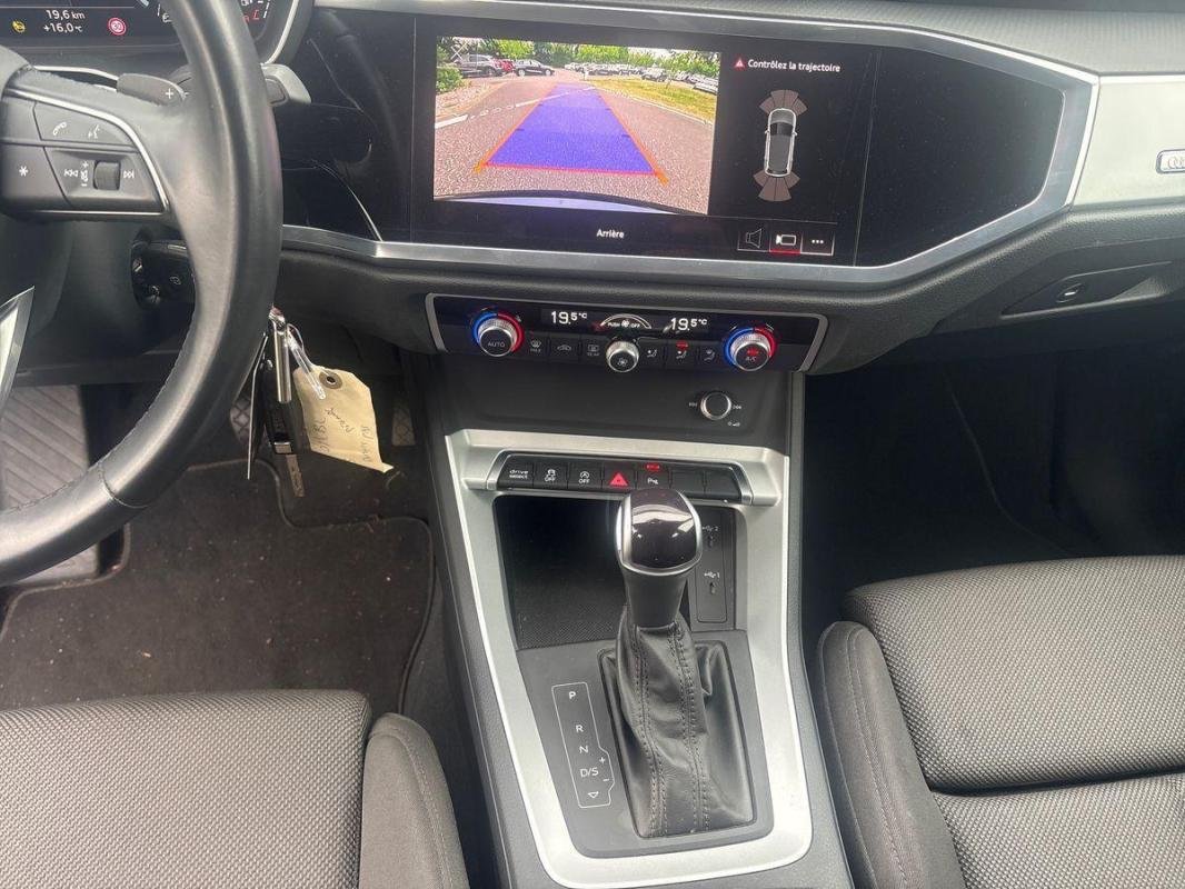 Audi Q3 - Photo 10