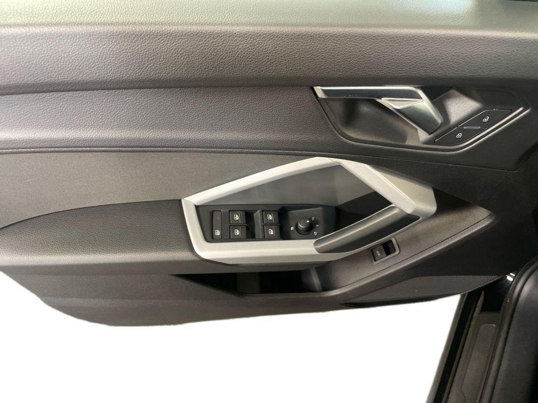 Audi Q3 - Photo 15