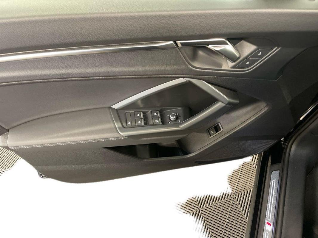 Audi Q3 Sportback - Photo 15