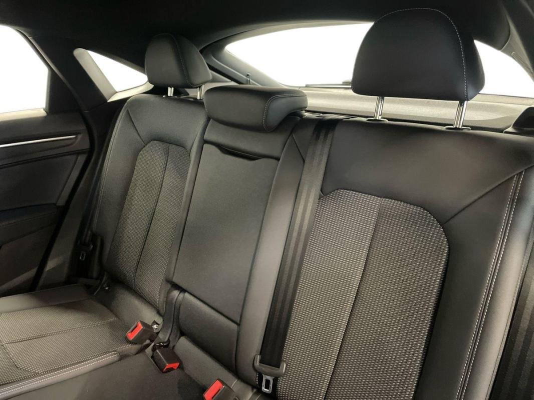 Audi Q3 Sportback - Photo 23