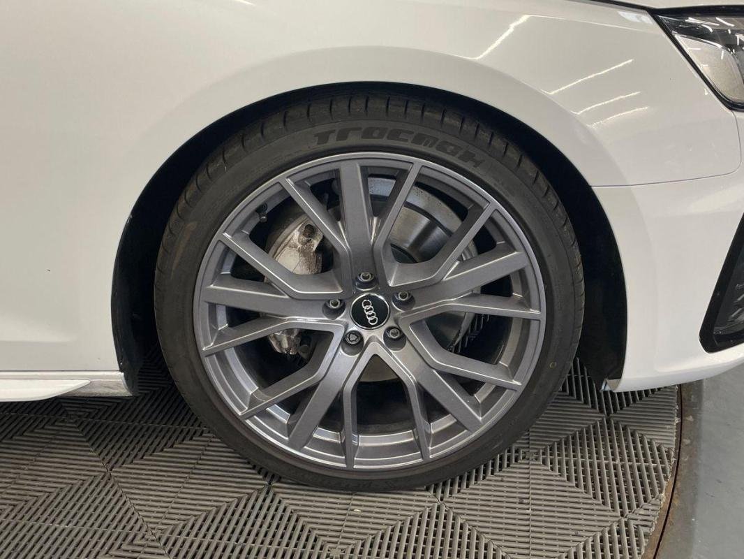 Audi A4 Avant - Photo 29