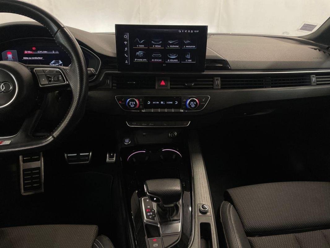 Audi A4 Avant - Photo 10