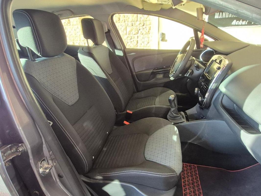 Renault Clio - Photo 14
