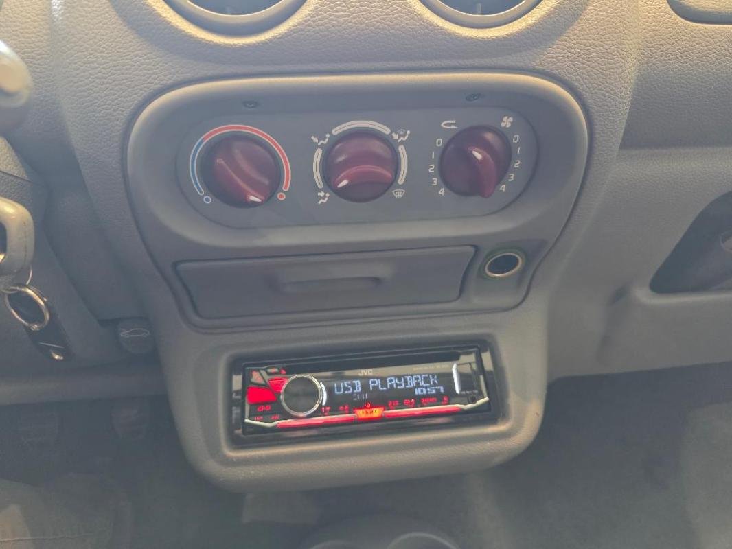 Renault Twingo - Photo 18