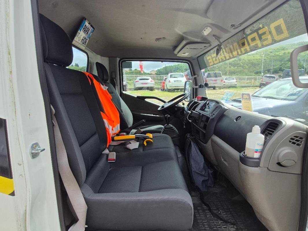 Renault Maxity - Photo 11