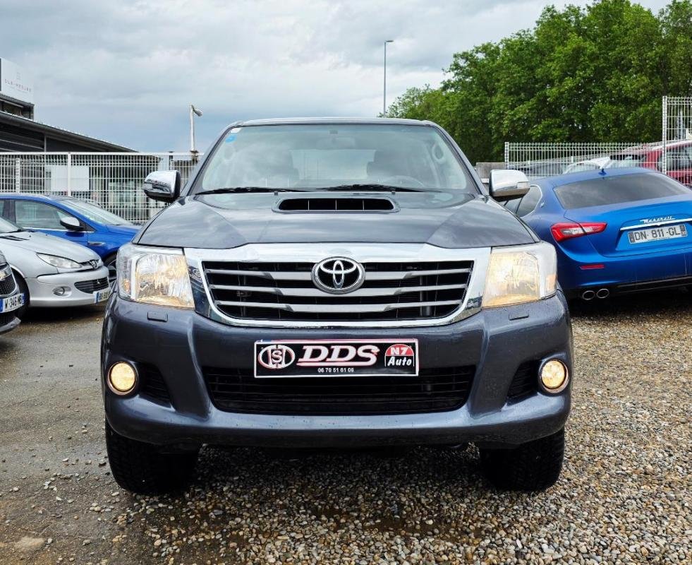Toyota Hilux - Photo 12