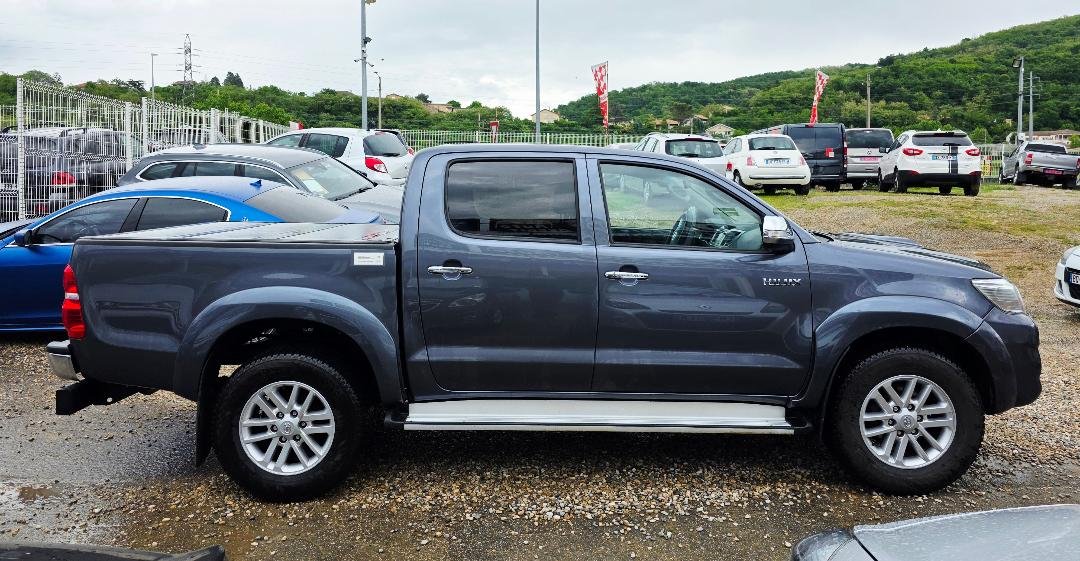 Toyota Hilux - Photo 10
